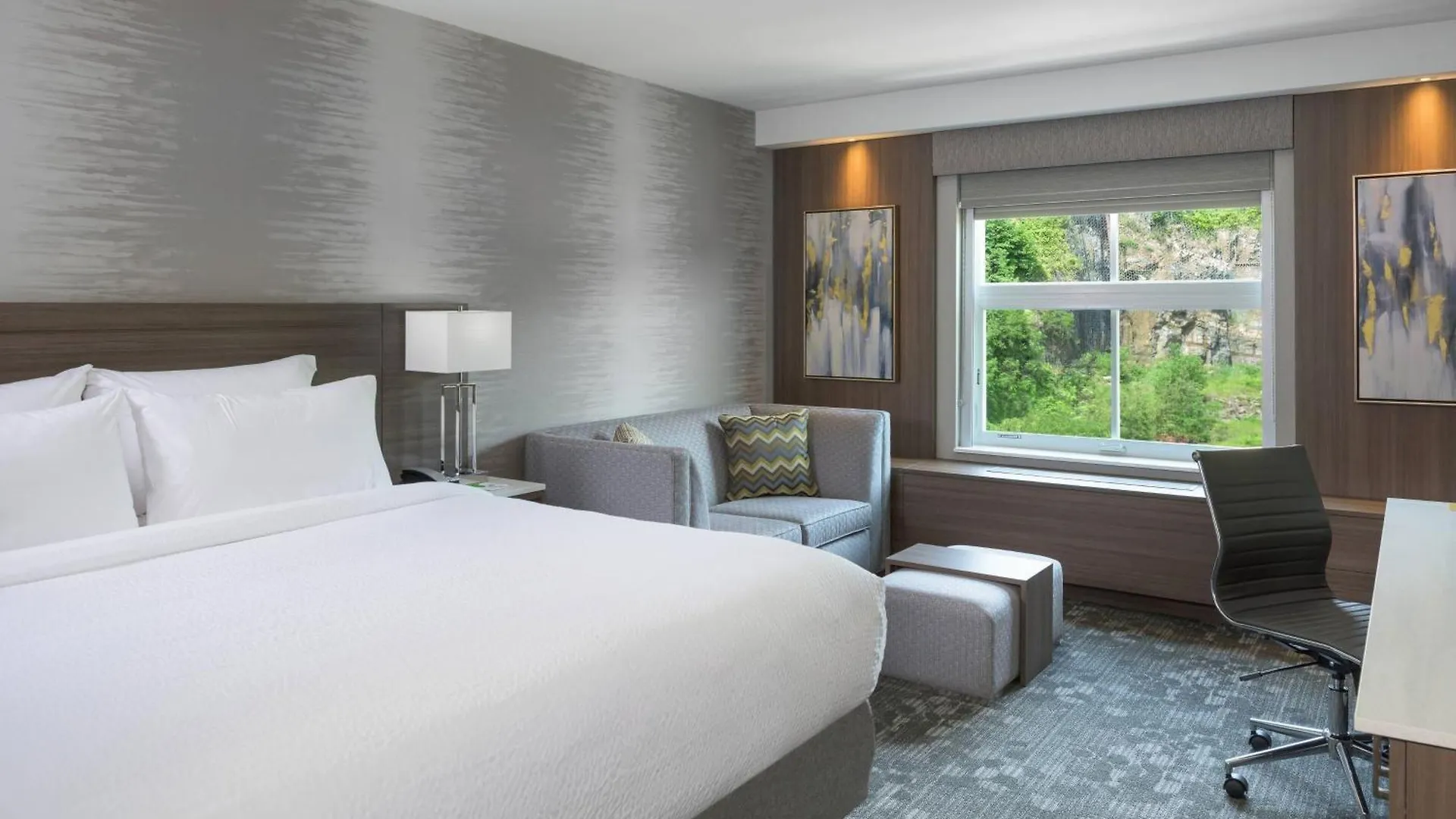 ***  Courtyard By Marriott Edgewater Nyc Area Hotel United States