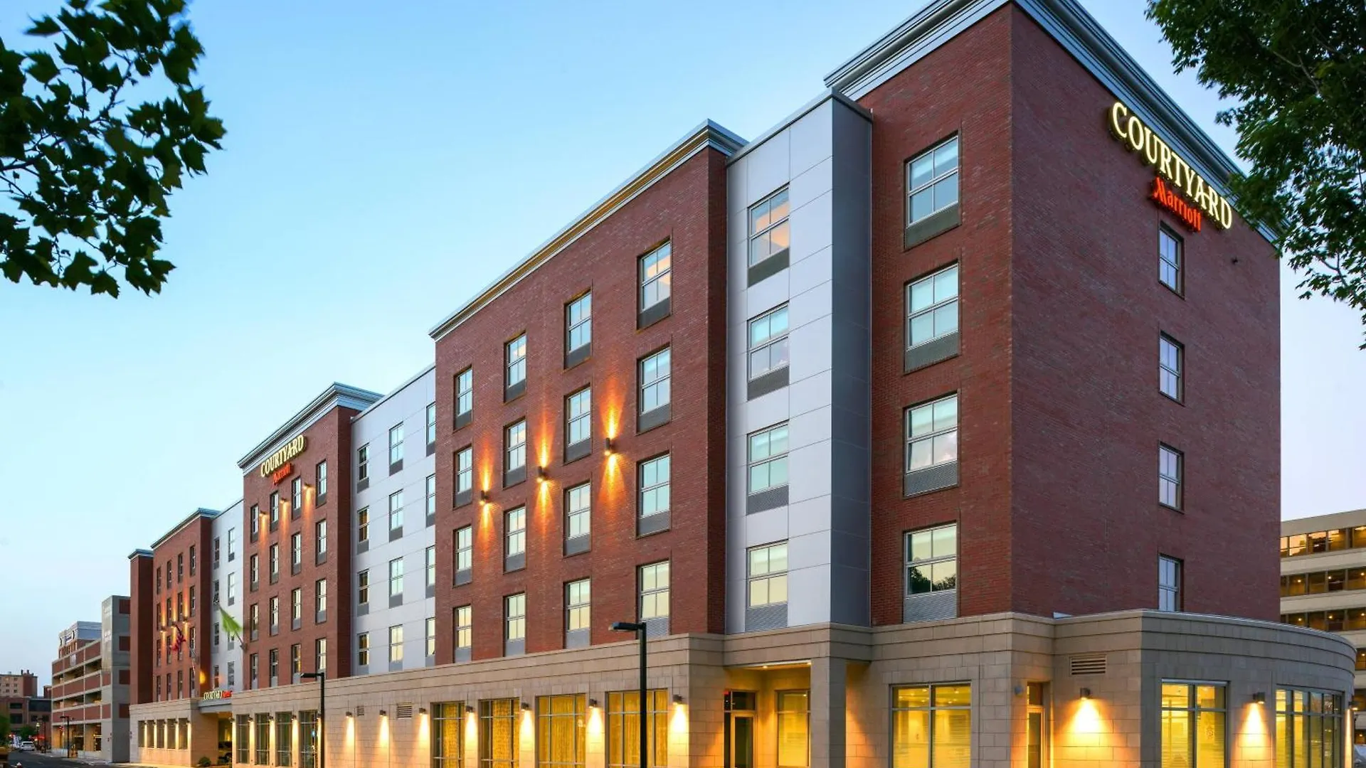 Hotel Courtyard By Marriott Edgewater Nyc Area